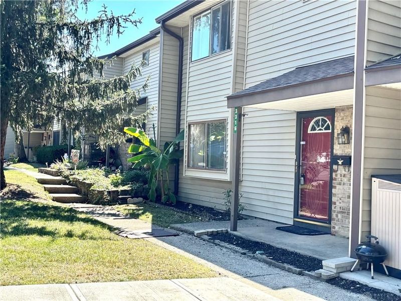 3316 Vanquil Trail, Dayton, OH 45449 Photo 2