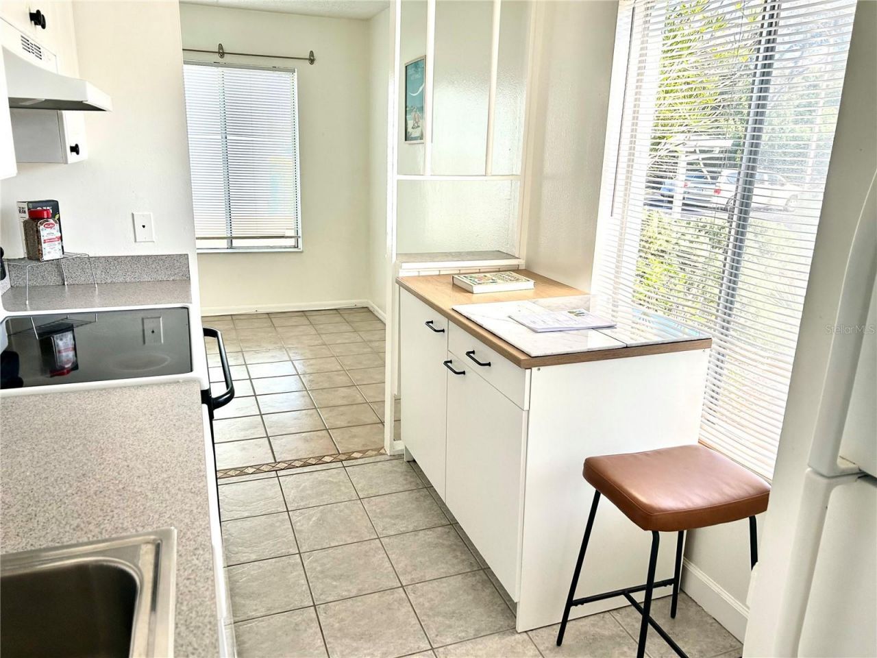 11401 3rd Street N, Unit 2, Saint Petersburg, FL 33716 Photo