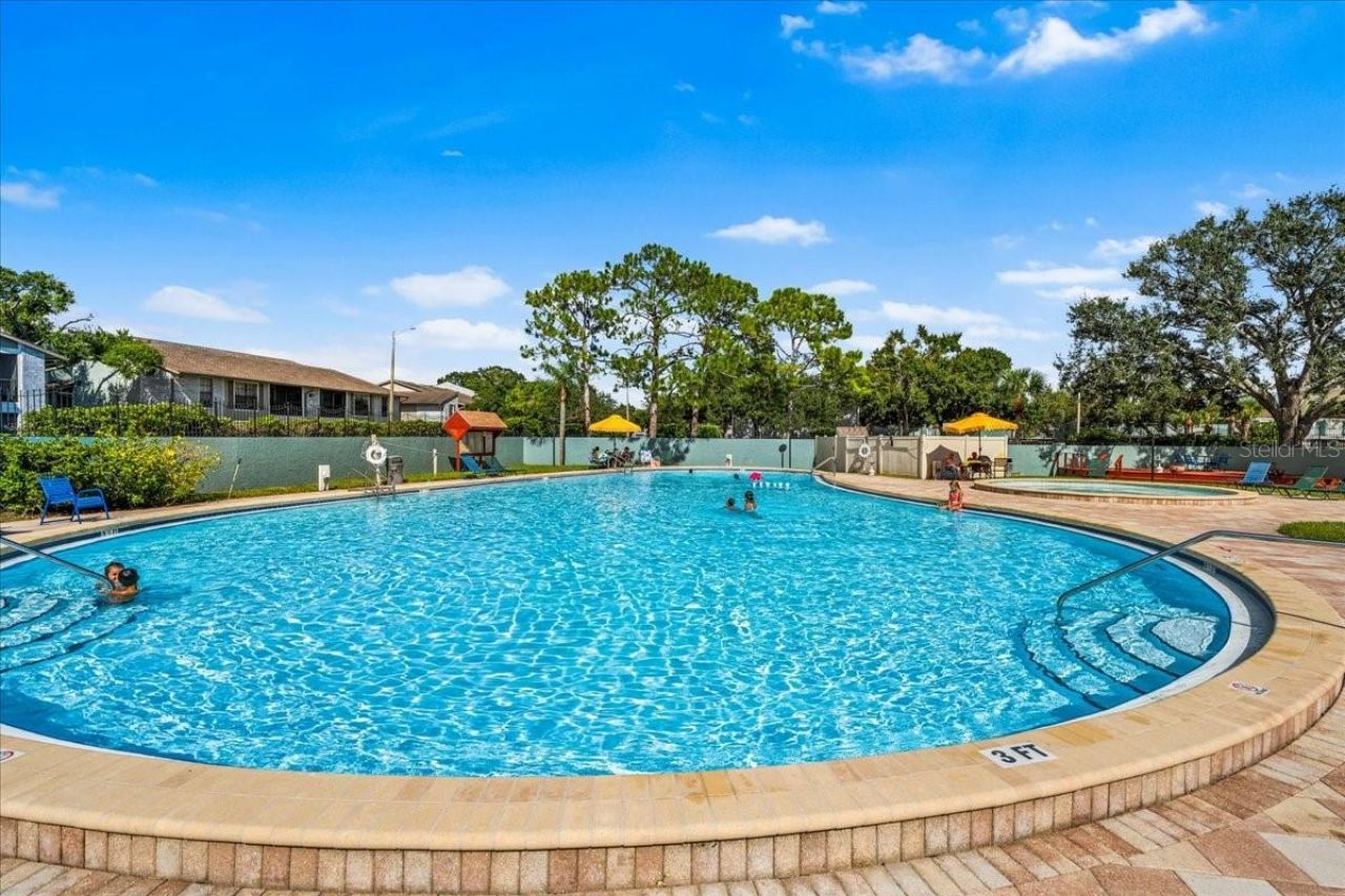 11401 3rd Street N, Unit 2, Saint Petersburg, FL 33716 Photo