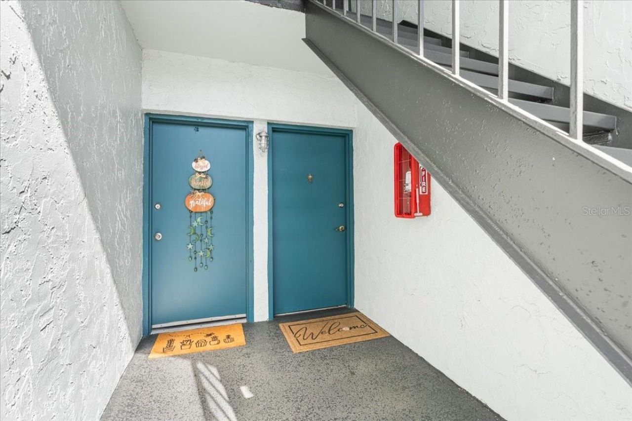 11401 3rd Street N, Unit 2, Saint Petersburg, FL 33716 Photo