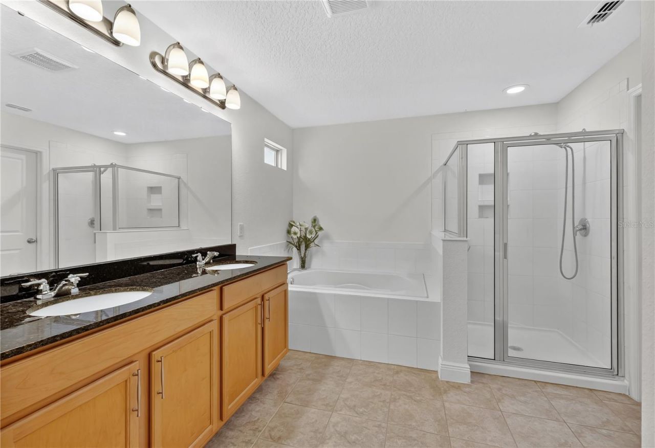 3232 Stonewyck Street, Orlando, FL 32824 Photo