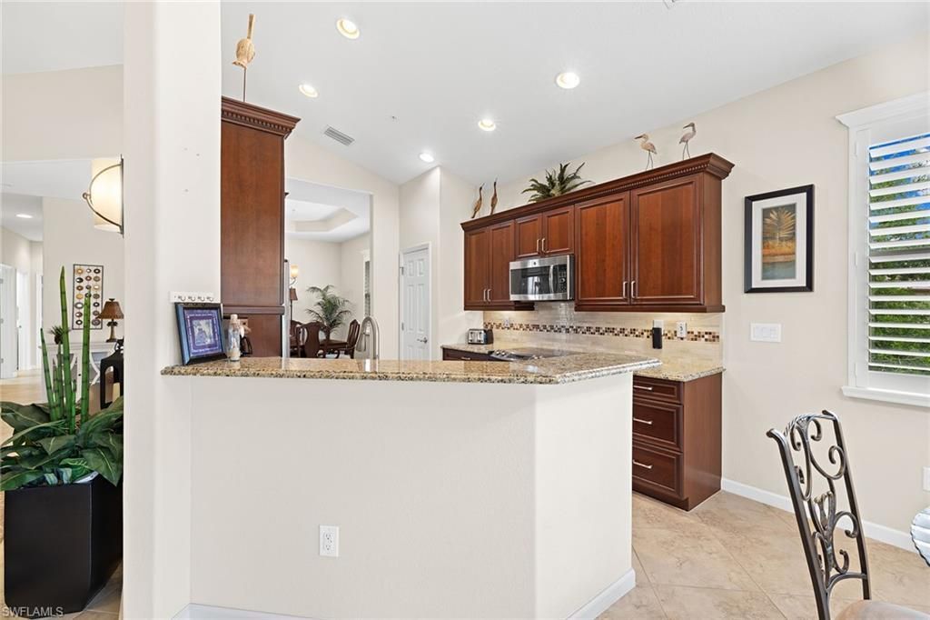 6669 Alden Woods Cir, Unit 7-201, Naples, FL 34113 Photo