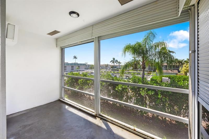 480 Horizons W, Unit 207, Boynton Beach, FL 33435 Photo