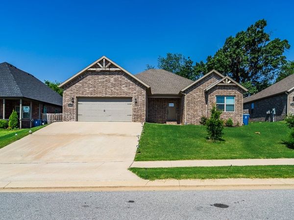 3602 SW Brittany Road, Bentonville, AR 72713