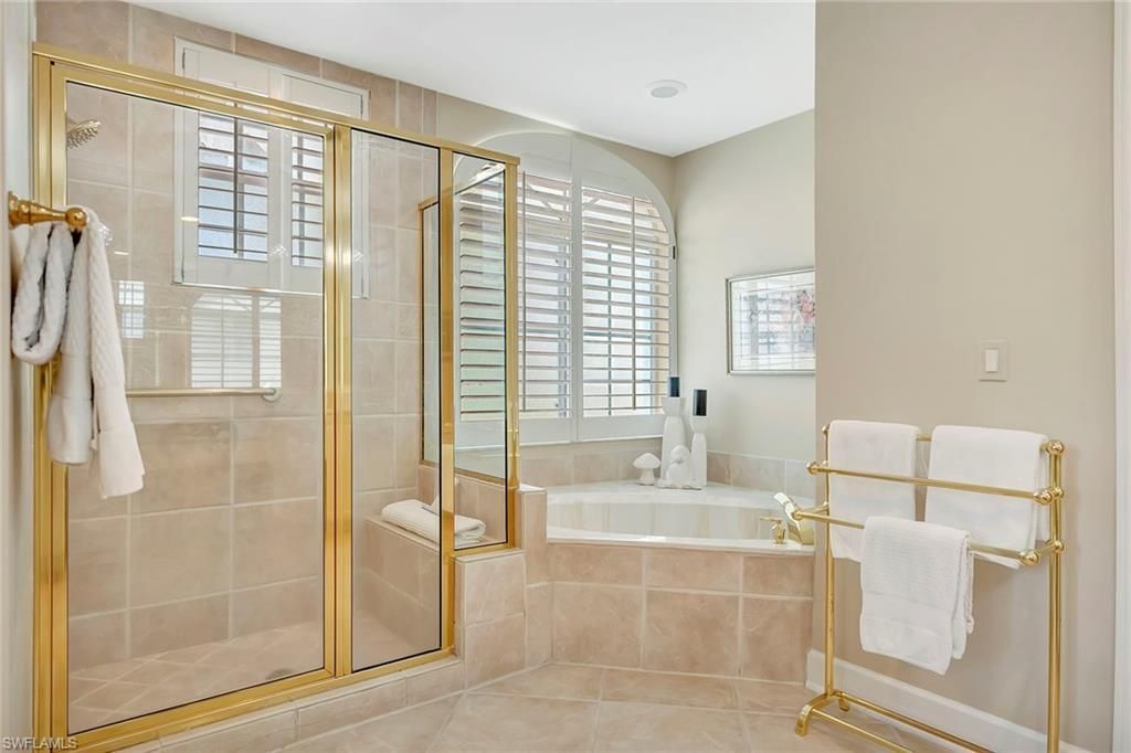 1004 5th St S, Unit 502, Naples, FL 34102 Photo