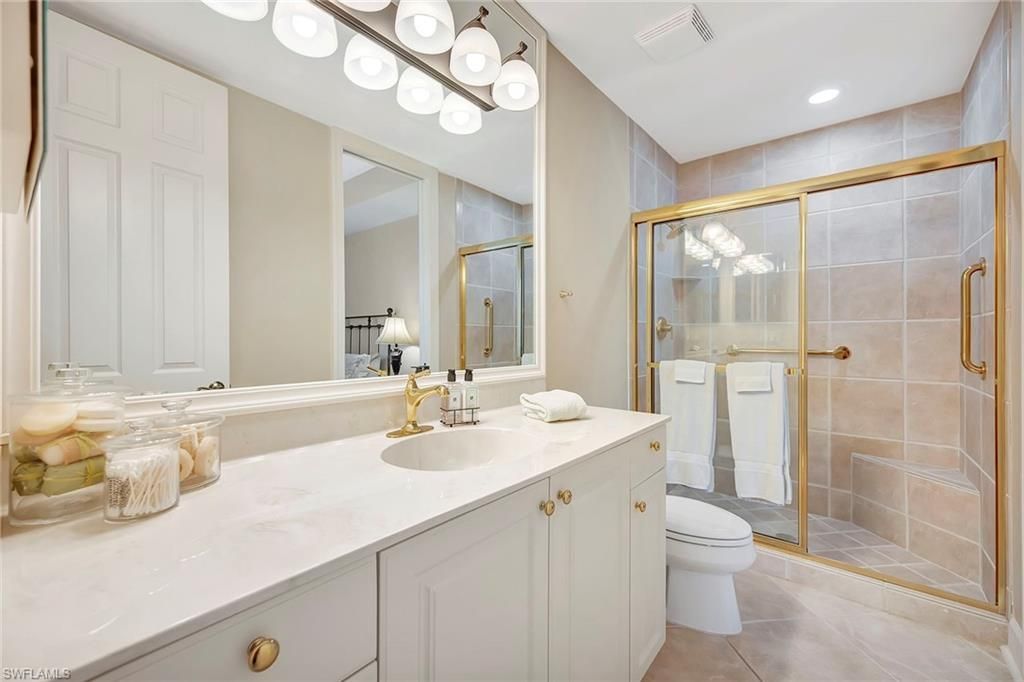 1004 5th St S, Unit 502, Naples, FL 34102 Photo