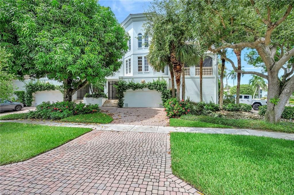 1004 5th St S, Unit 502, Naples, FL 34102 Photo