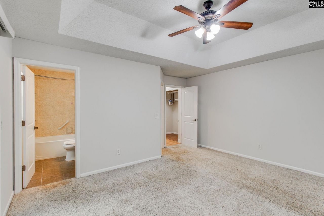 88 Running Deer Road Photo 24