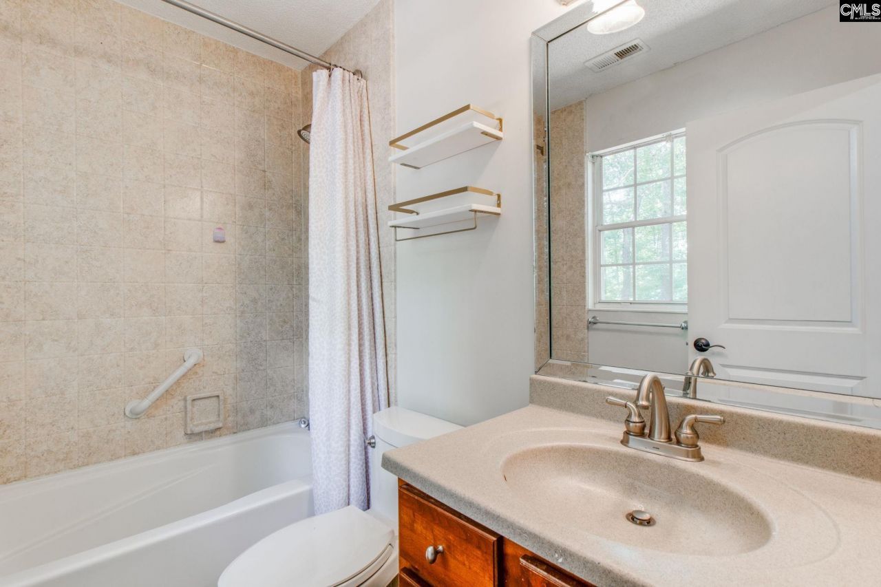 88 Running Deer Road Photo 25