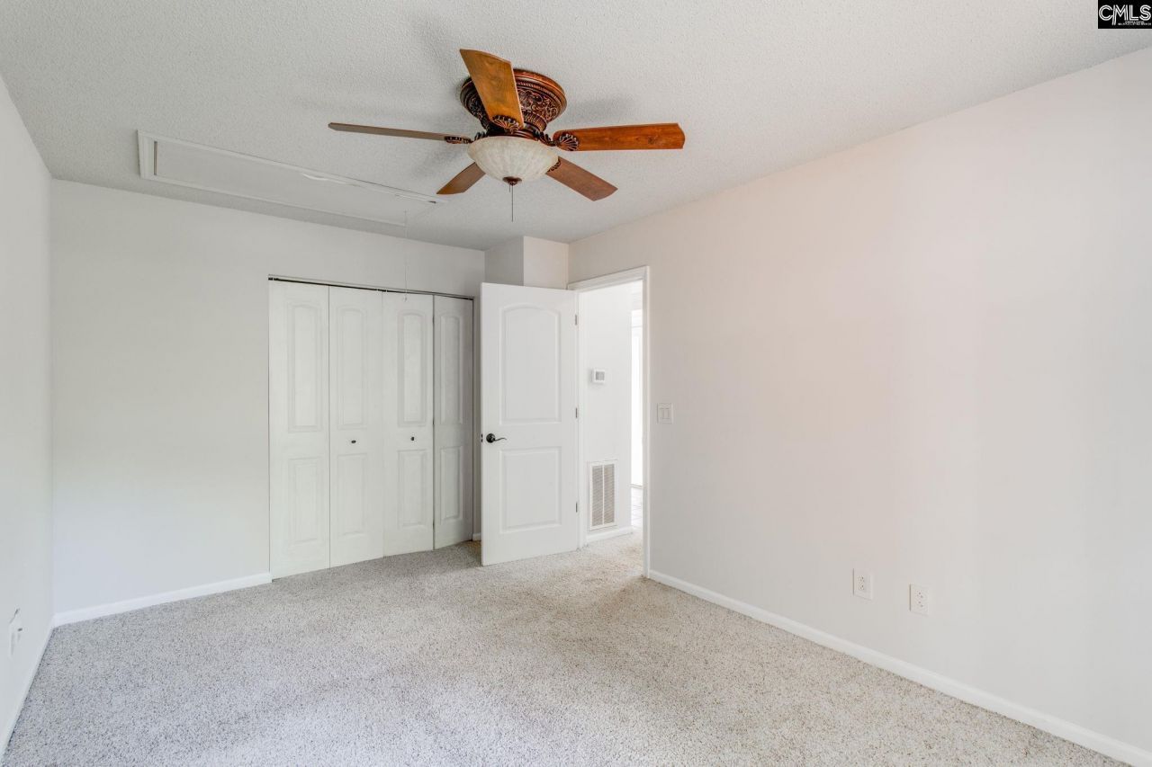 88 Running Deer Road Photo 31