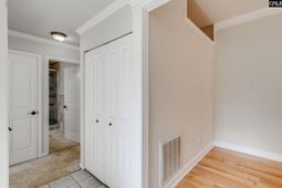 88 Running Deer Road photo 4