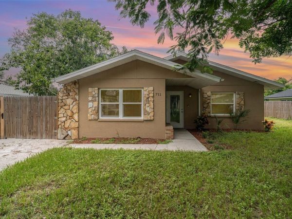 711 64TH AVENUE DRIVE E, BRADENTON, FL 34203