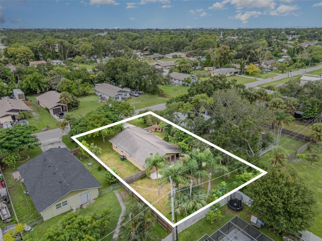 711 64th Avenue Drive E, Bradenton, FL 34203 Photo