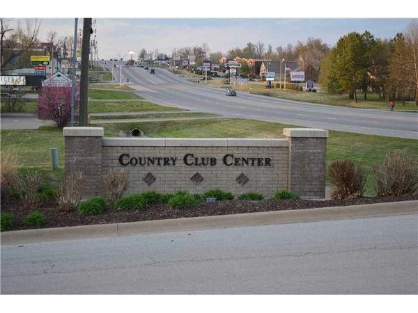 4700 S Thompson Street, Unit A, B, & C, Springdale, AR 72764