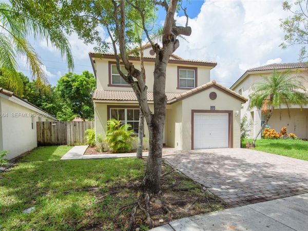 1316 SE 18th Ter, Homestead, FL 33035