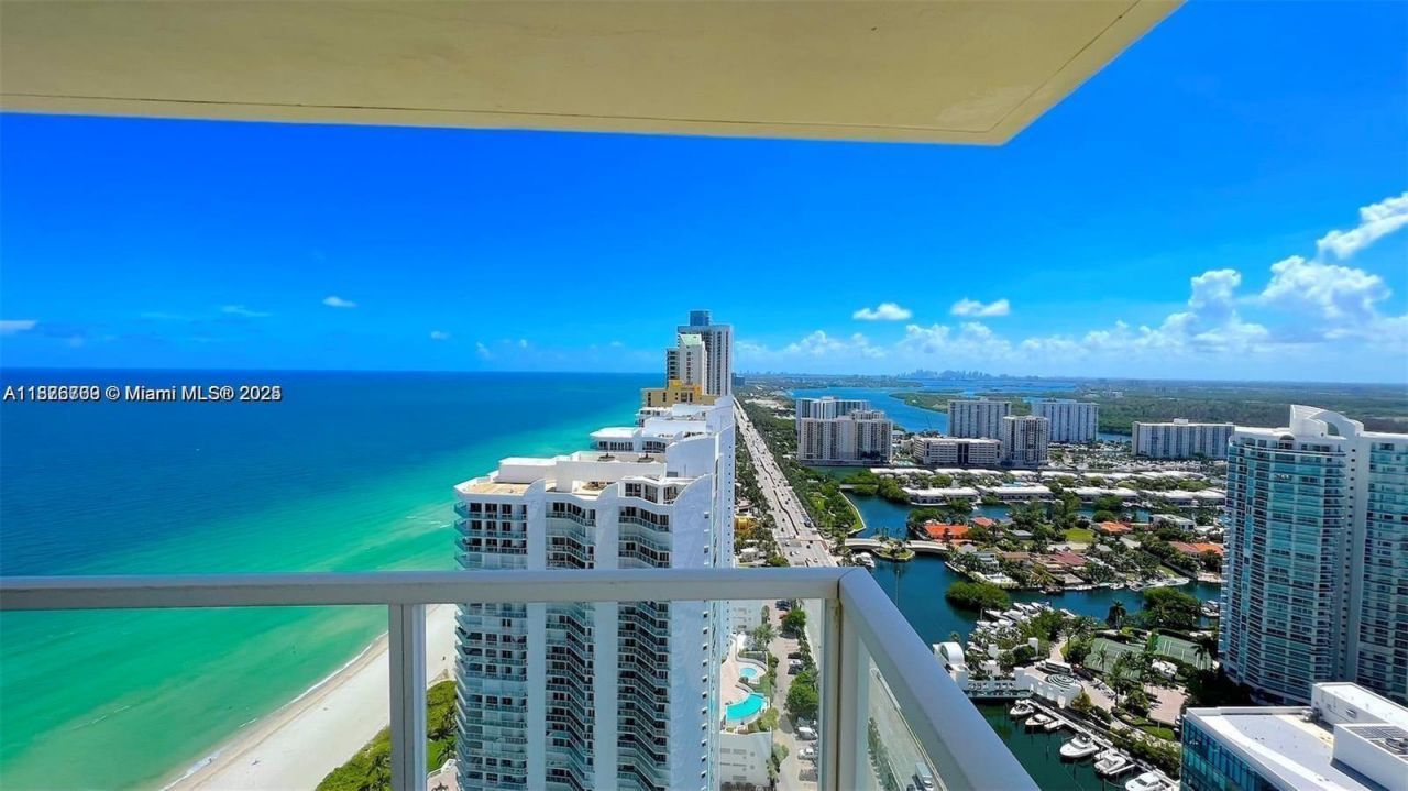 16699 Collins Ave, Unit 3808, Sunny Isles Beach, FL 33160 Photo