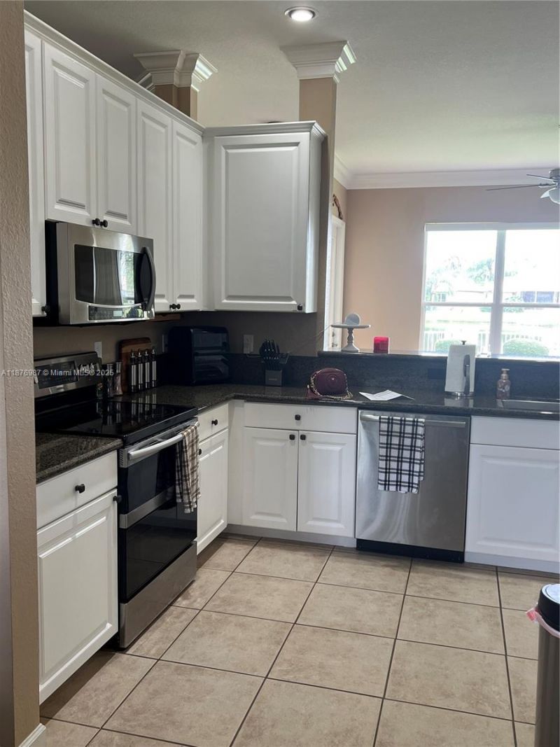 415 NW Dover Ct, Port Saint Lucie, FL 34983 Photo