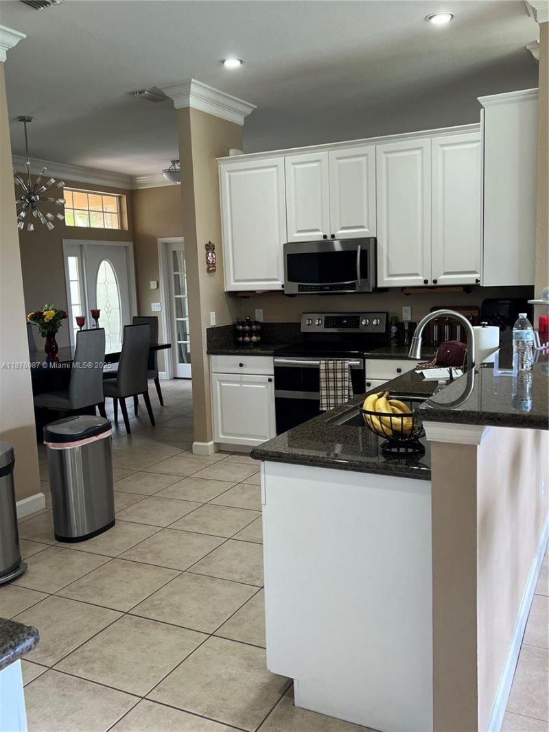 415 NW Dover Ct, Port Saint Lucie, FL 34983 Photo