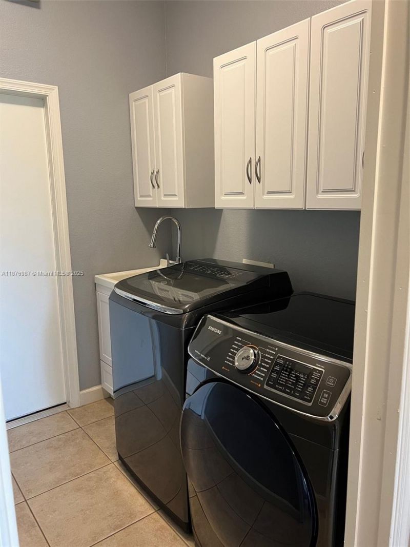 415 NW Dover Ct, Port Saint Lucie, FL 34983 Photo