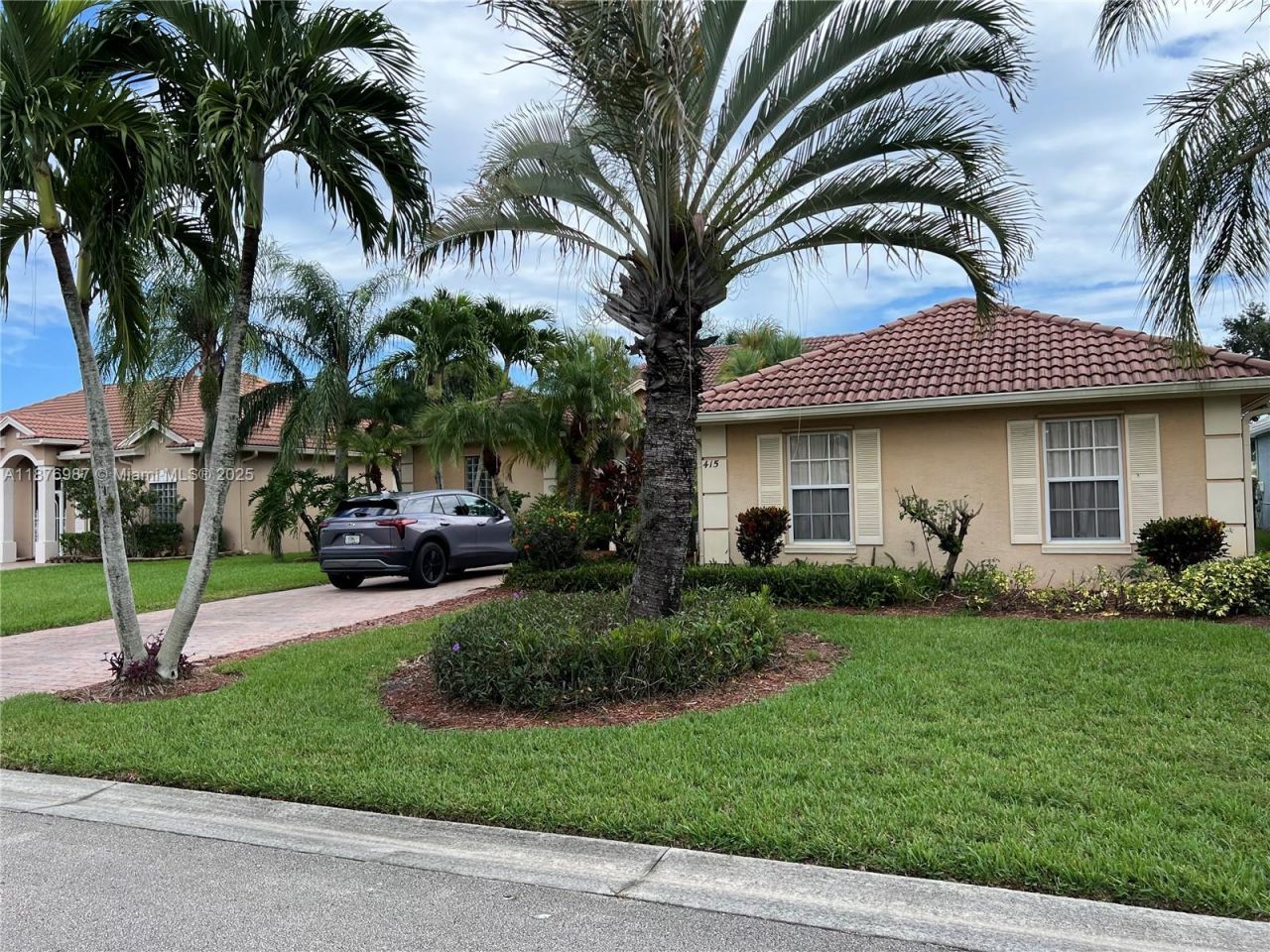 415 NW Dover Ct, Port Saint Lucie, FL 34983 Photo