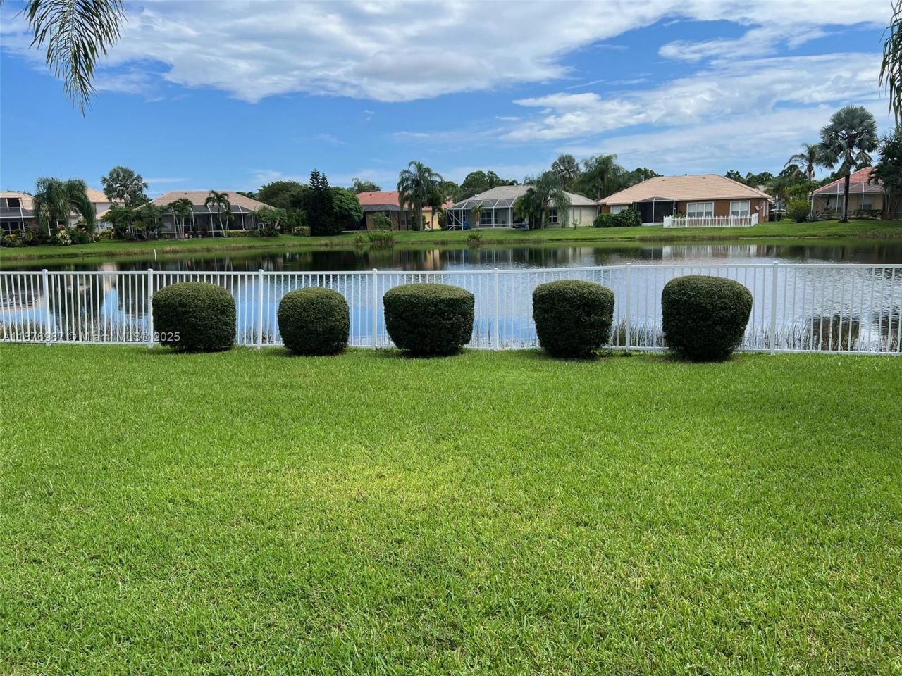 415 NW Dover Ct, Port Saint Lucie, FL 34983 Photo