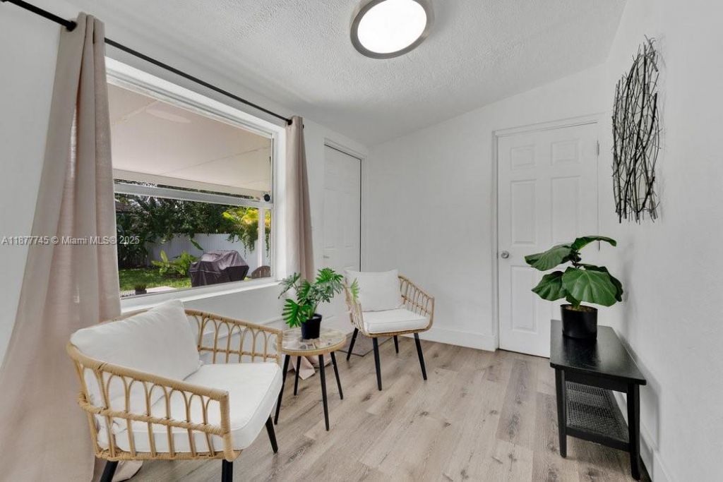 180 NW 69th St, Miami, FL 33150 Photo