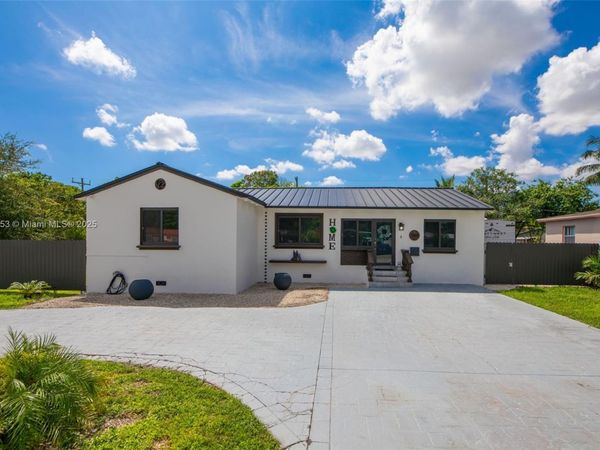 1240 Peri St, Opa-Locka, FL 33054