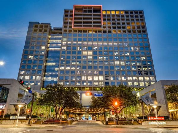 1717 Arts Plaza, Unit 1804, Dallas, TX 75201