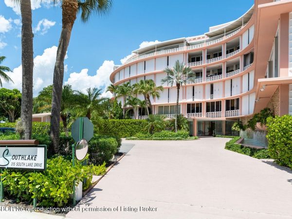 315 S Lake Drive, Unit PHC, Palm Beach, FL 33480