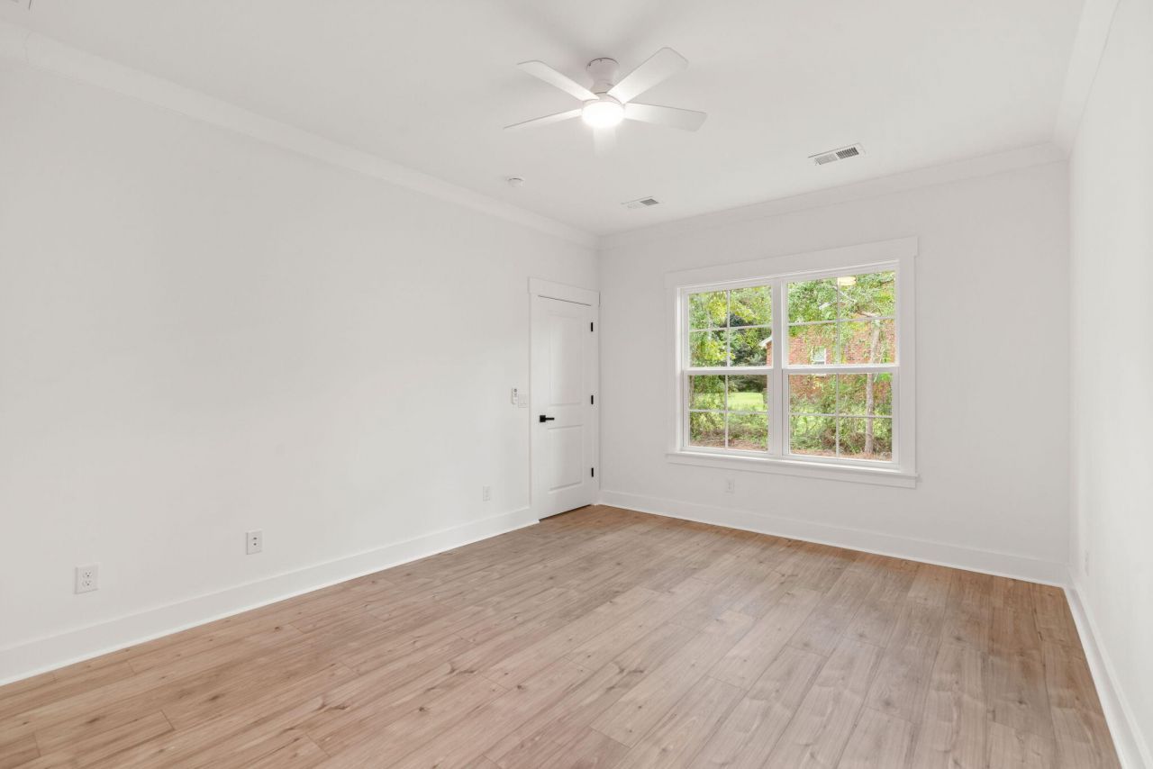 1200 Ot Wallace Boulevard Photo 20