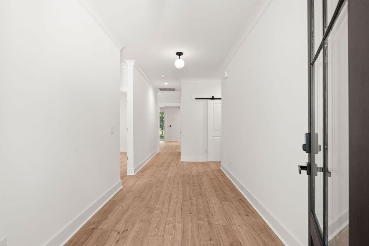 1200 Ot Wallace Boulevard Photo 5