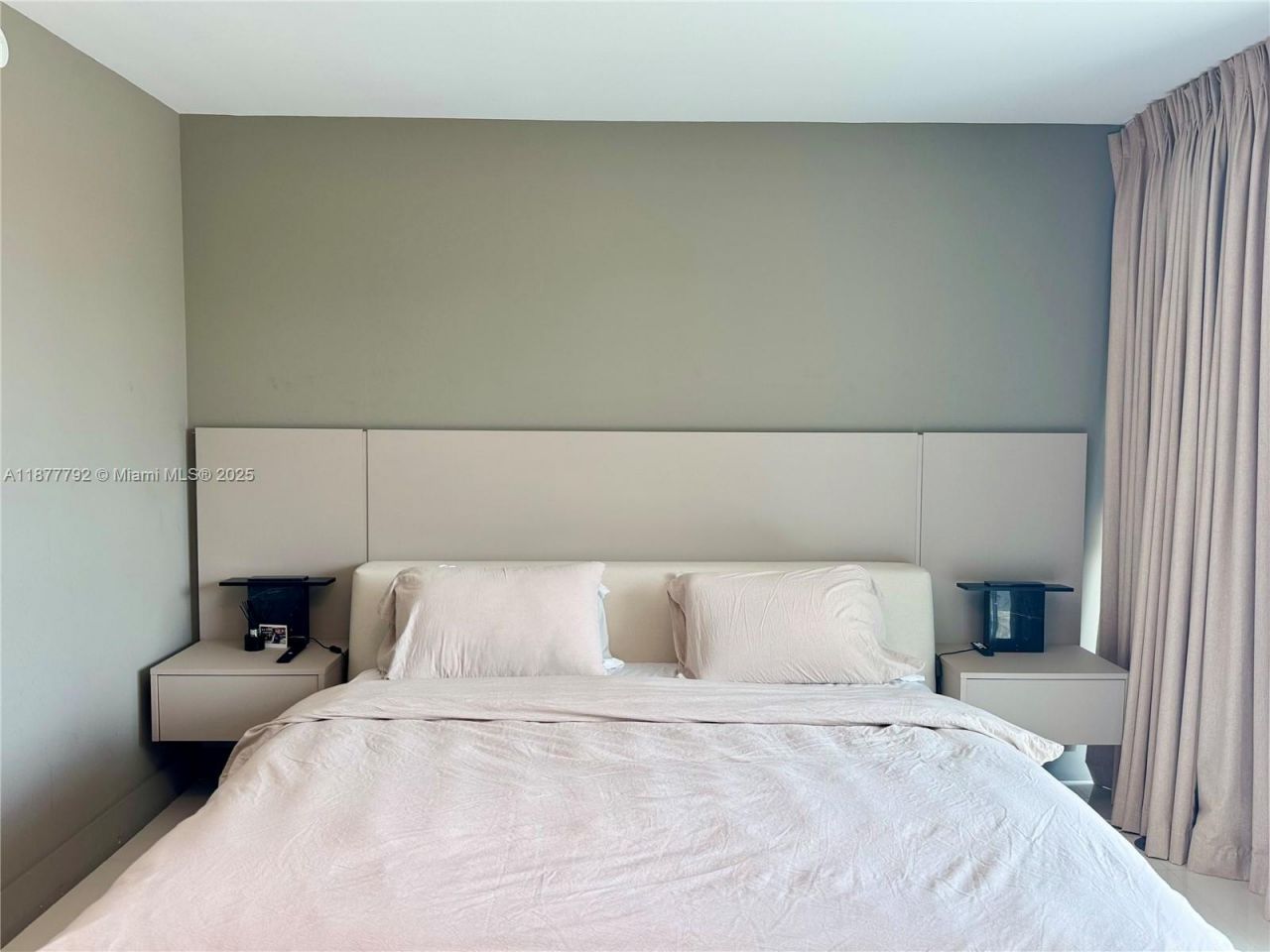 2950 NE 188th St, Unit 443, Aventura, FL 33180 Photo