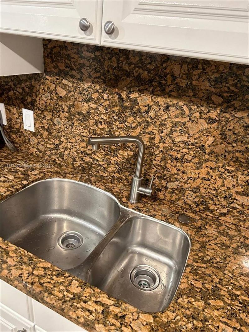 9030 SW 159th Ter, Unit D, Palmetto Bay, FL 33157 Photo