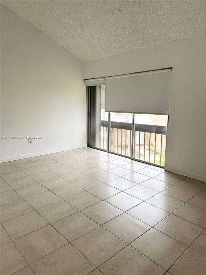 9030 SW 159th Ter, Unit D, Palmetto Bay, FL 33157 Photo