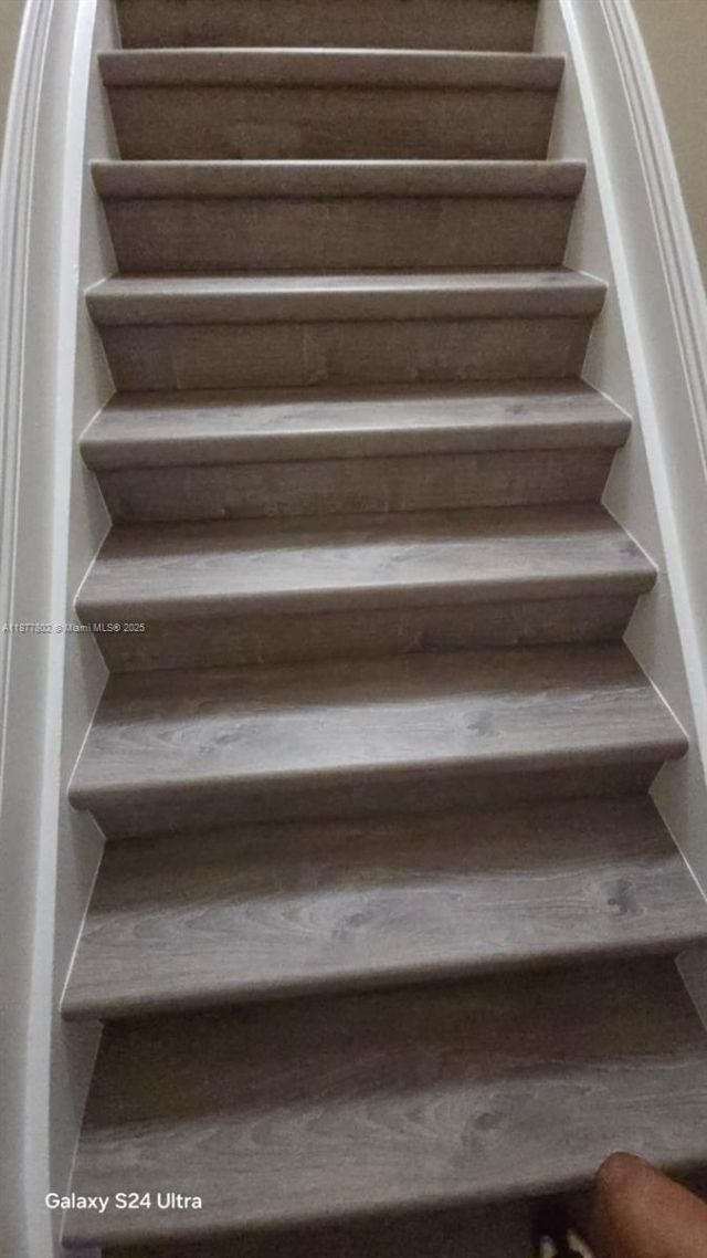 15436 SW 151st Ter, Miami, FL 33196 Photo