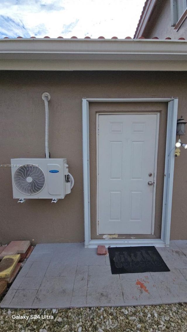 15436 SW 151st Ter, Miami, FL 33196 Photo