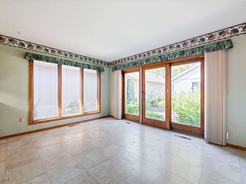 12694 Ionia Court, Strongsville, OH 44149 Photo 14