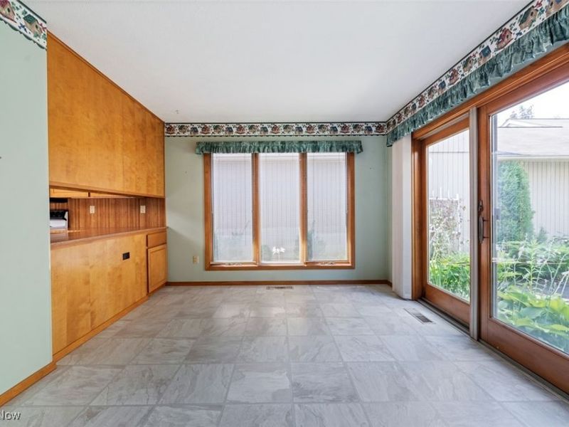 12694 Ionia Court, Strongsville, OH 44149 Photo 16