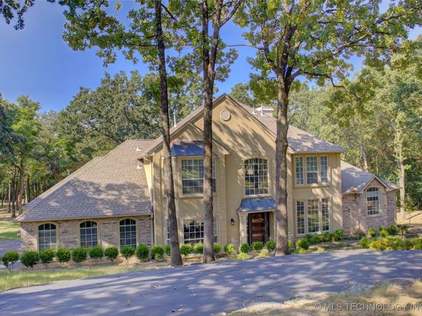 1414 N Birch Avenue, Sand Springs, OK 74063