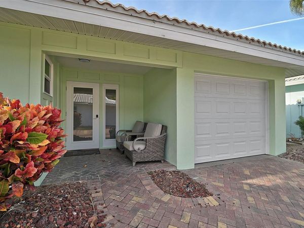 6308 MIDNIGHT PASS ROAD, Unit 6, SARASOTA, FL 34242