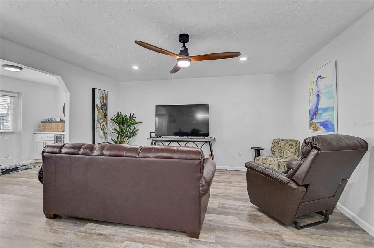 6308 Midnight Pass Road, Unit 6, Sarasota, FL 34242 Photo