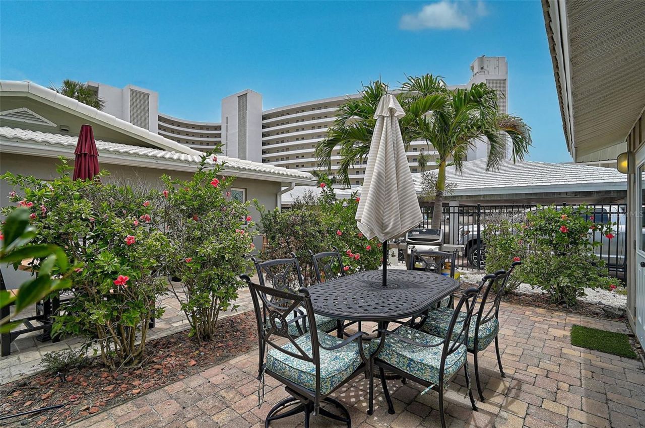 6308 Midnight Pass Road, Unit 6, Sarasota, FL 34242 Photo