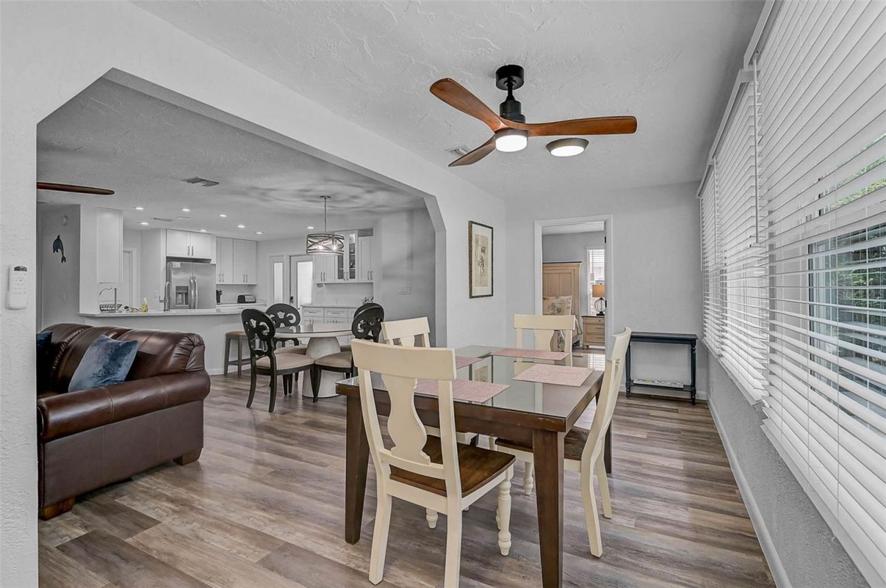 6308 Midnight Pass Road, Unit 6, Sarasota, FL 34242 Photo