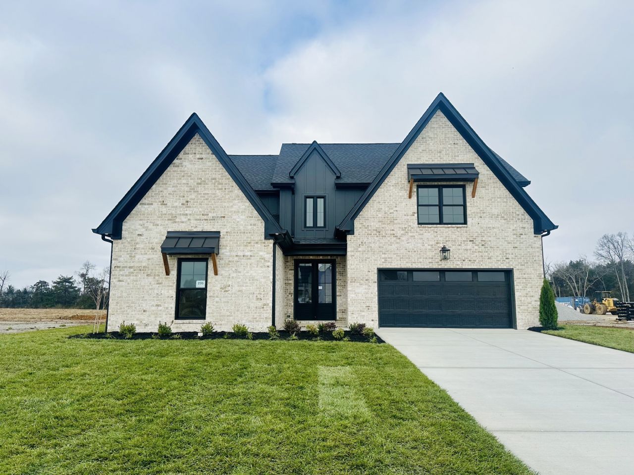 5512 Sinclair St, Murfreesboro, TN 37127 Main Photo