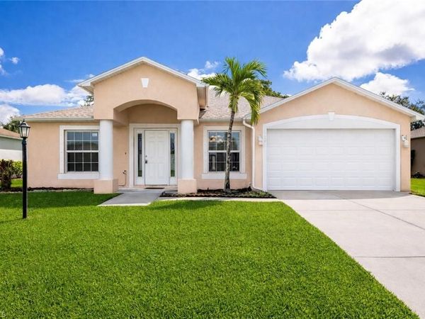 2720 Soaring Hawk DR, FORT MYERS, FL 33905