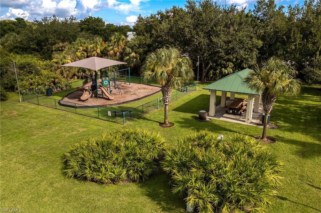 2720 Soaring Hawk Dr, Fort Myers, FL 33905 Photo