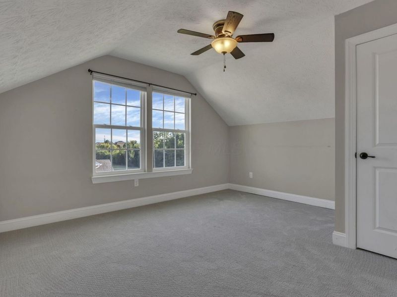 10500 Wallingsford Circle, Centerville, OH 45458 Photo 32