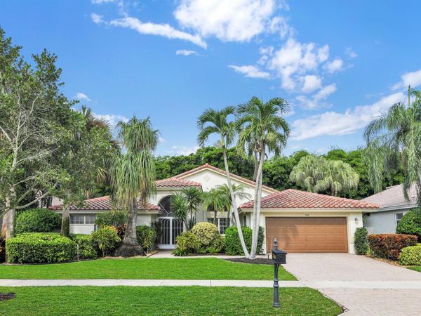 7458 Falls Road W, Boynton Beach, FL 33437