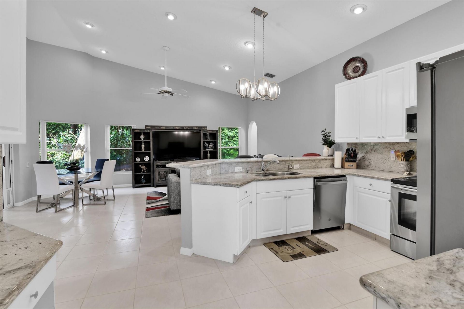 7458 Falls Road W, Boynton Beach, FL 33437 Photo