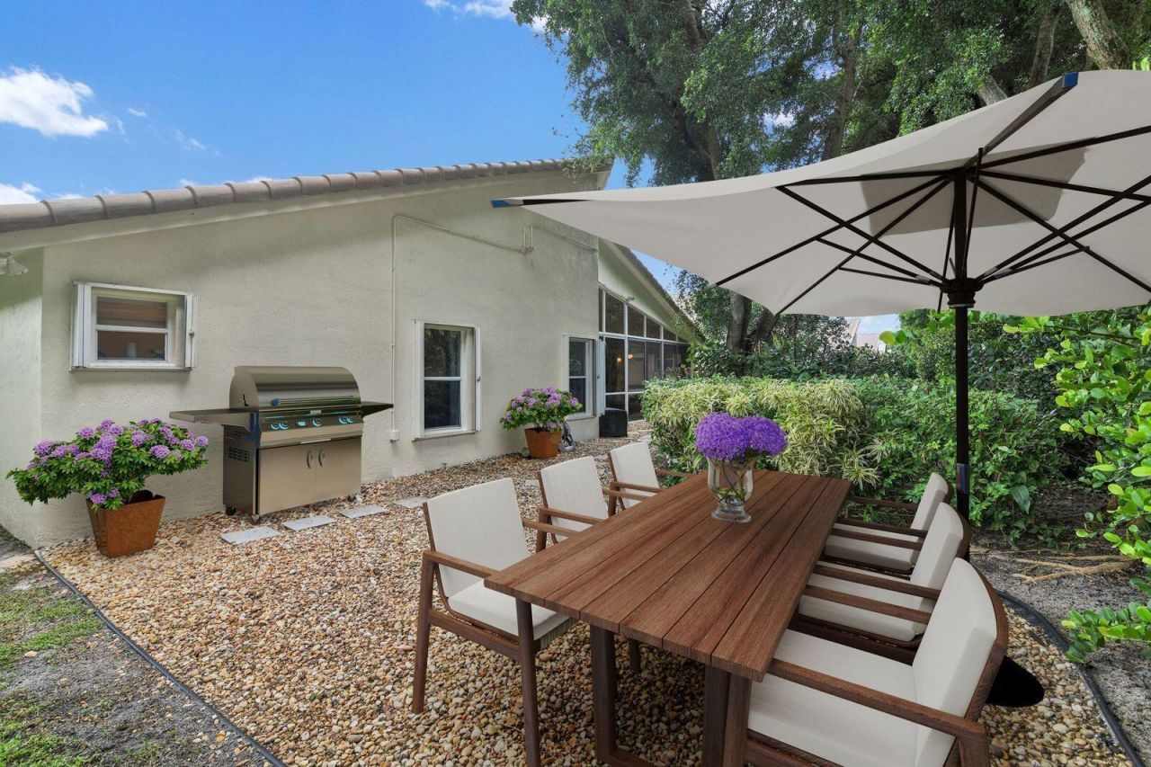 7458 Falls Road W, Boynton Beach, FL 33437 Photo